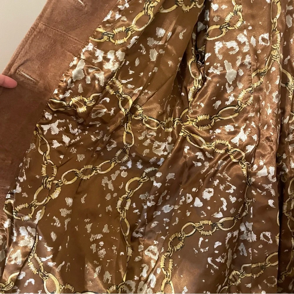 Dennis Basso Brown Trench Coat with Plush Fabric and Belted Waist - Picture 9 of 16